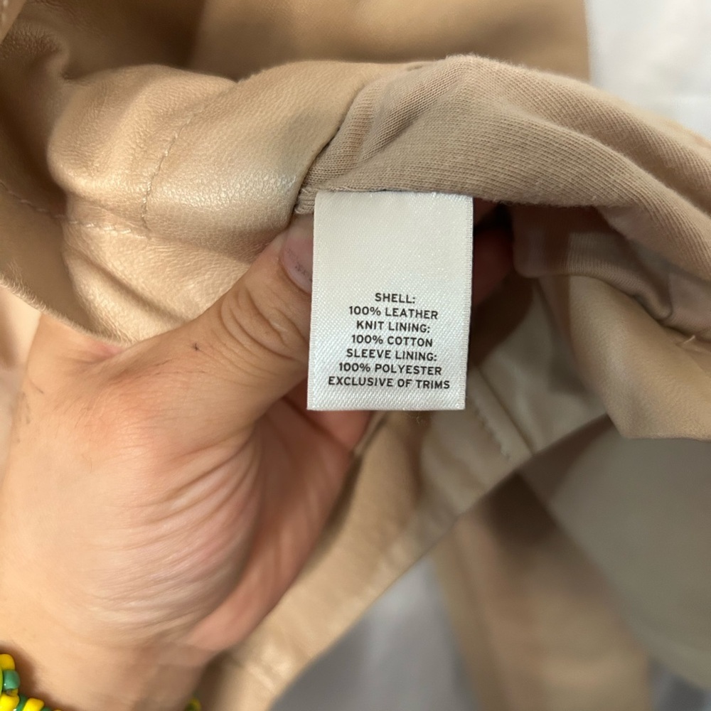 Elegant Halogen genuine leather jacket in a beautiful nude neutral tone 🤍 - Picture 6 of 11